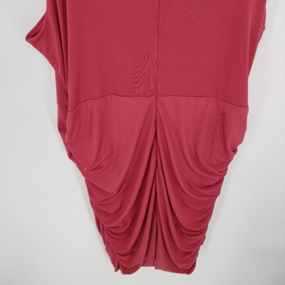 Le Chateau  asymmetrical dress - Picture 7 of 8